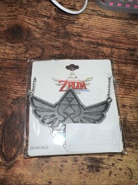 The Legend of Zelda Silver Emblem Necklace - Bioworld